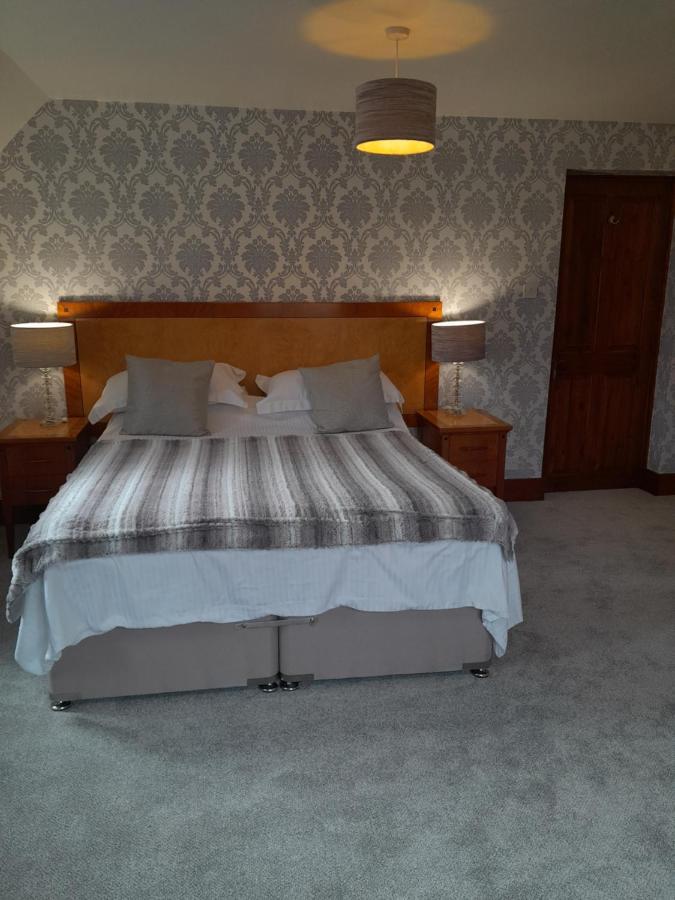 Sadlers Guest House Wokingham Buitenkant foto