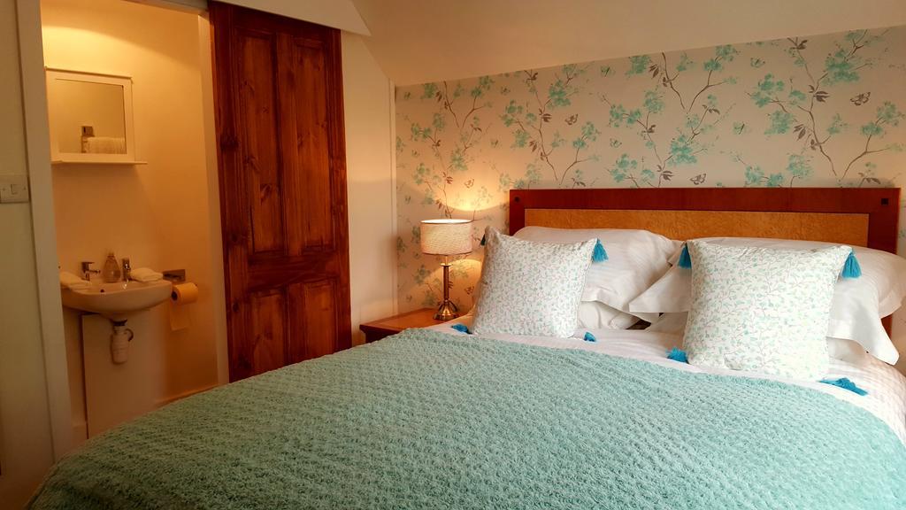 Sadlers Guest House Wokingham Buitenkant foto
